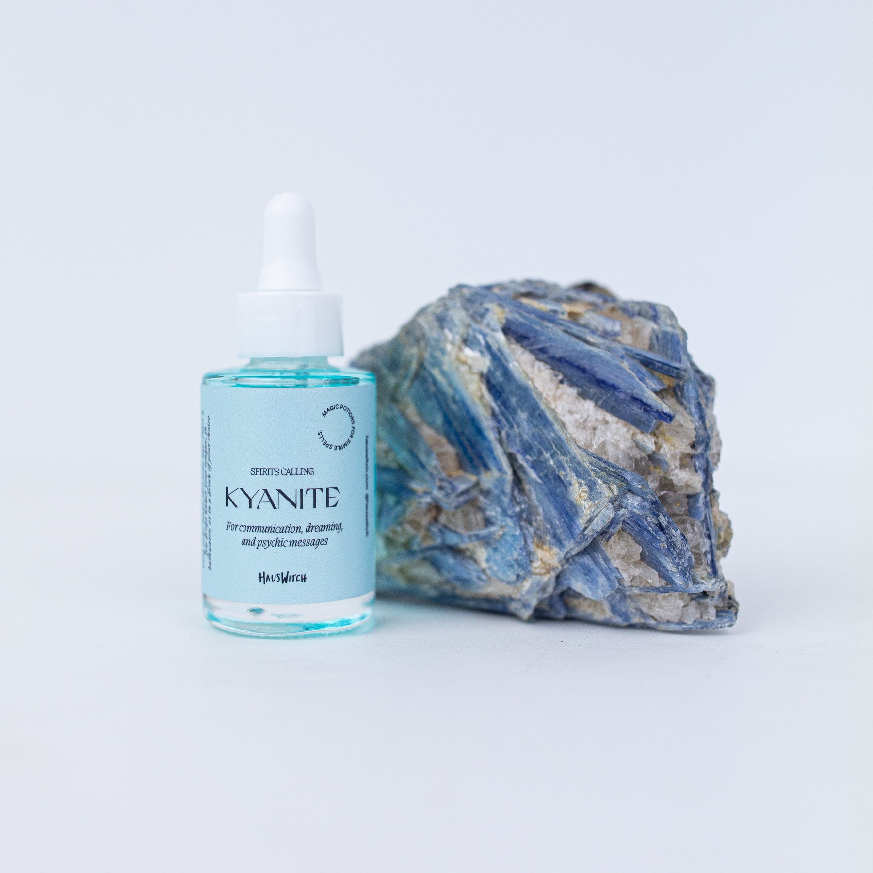 Spirits Calling Kyanite Gem Essence