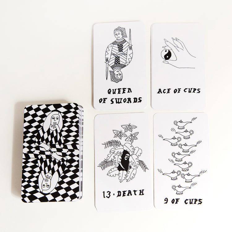 Small Spells Tarot Deck