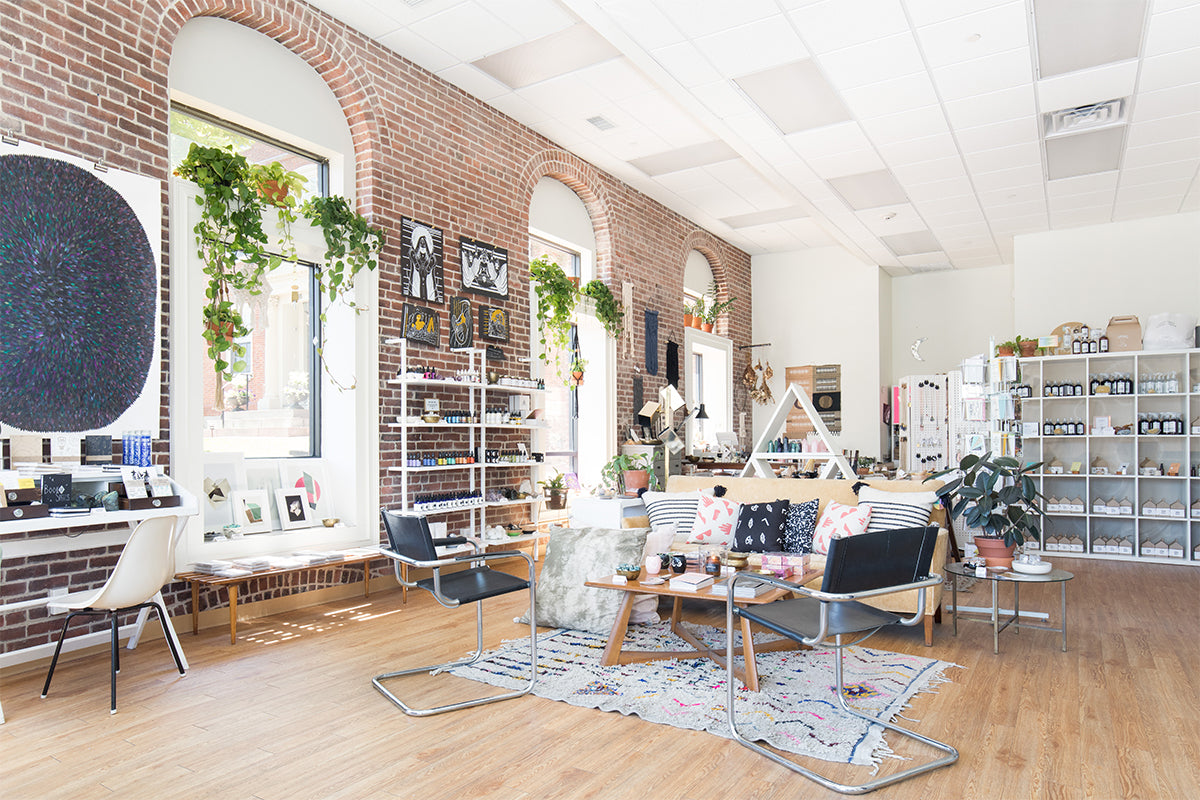 APPLY FOR THE HAUSWITCH SUMMER INTERNSHIP!