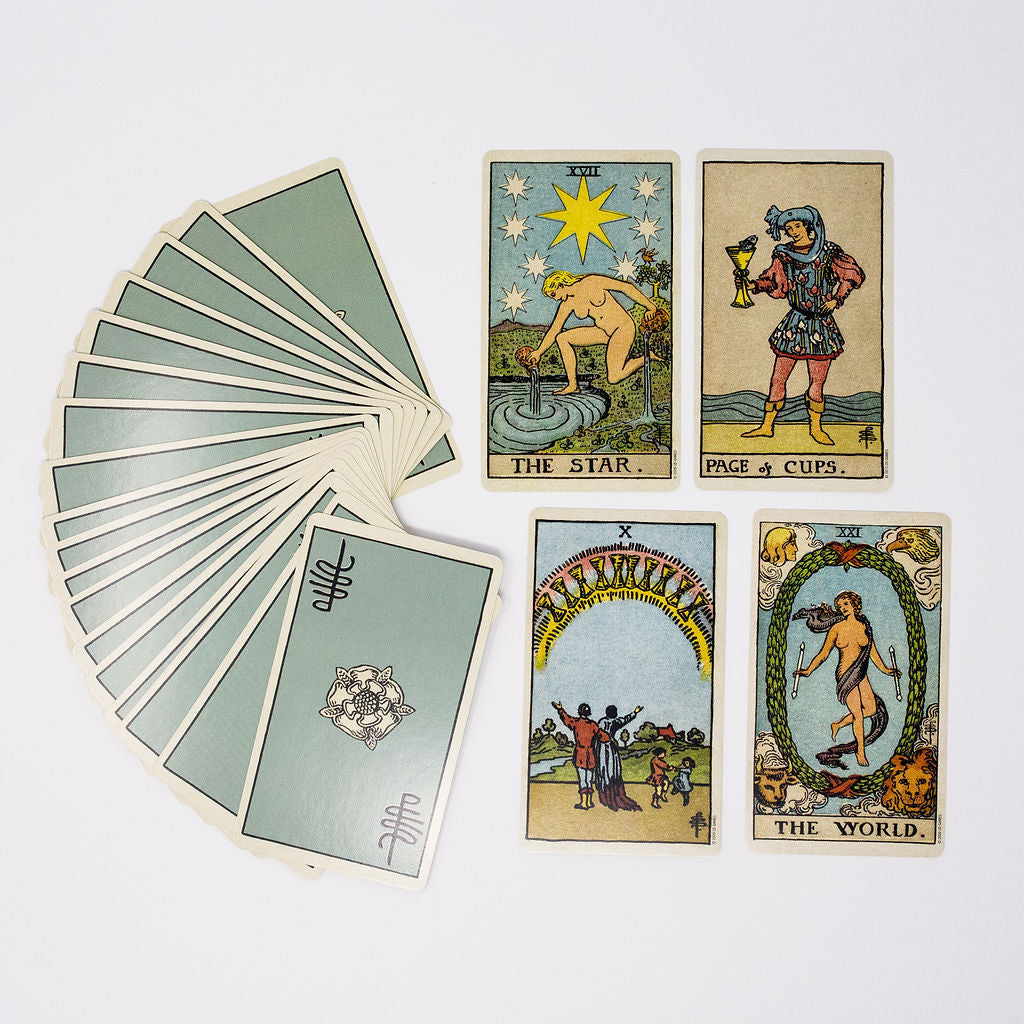 TAROT SALON: COLLECTIVE MAGICAL LEARNING