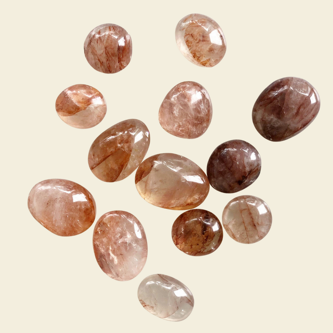 Hematoid Quartz Palm Stone
