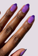 Load image into Gallery viewer, Color-Changing Nail Polish

